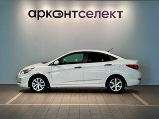 2013 Hyundai Solaris I, белый, 770000 рублей, вид 5
