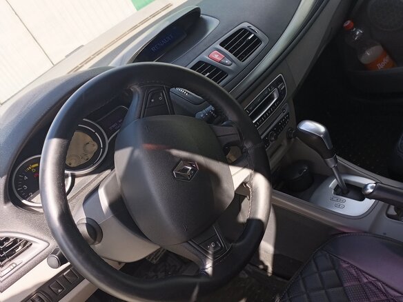 2011 Renault Megane III, чёрный, 655000 рублей - вид 5