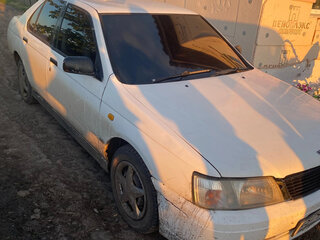 1996 Nissan Bluebird KD-SU14 XI (U14), белый, 150000 рублей, вид 5