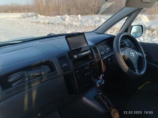 2003 Toyota Corolla Spacio II, серый, 685000 рублей, вид 3