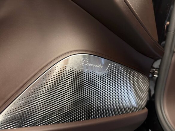 2026 Porsche Panamera 4 E-Hybrid Executive III, чёрный, 26990000 рублей - вид 17