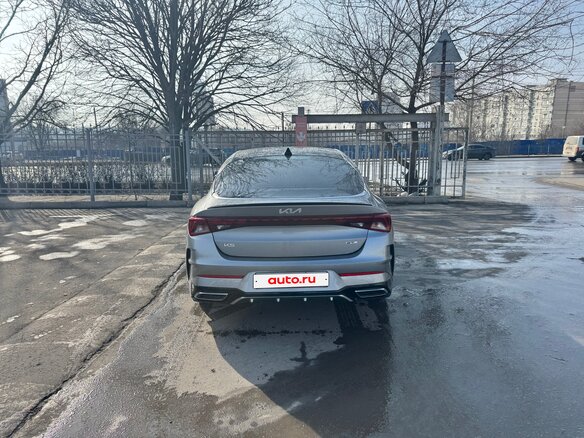 2023 Kia K5 III, серый, 3400000 рублей - вид 2
