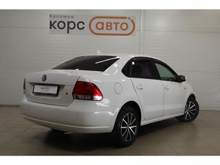 2013 Volkswagen Polo V, белый, 602000 рублей, вид 3