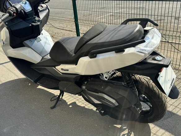 2018 BMW C 400 GT, белый, 1250000 рублей - вид 23