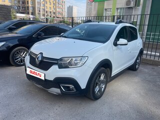 2020 Renault Sandero Stepway II Рестайлинг, белый, 1150000 рублей, вид 1