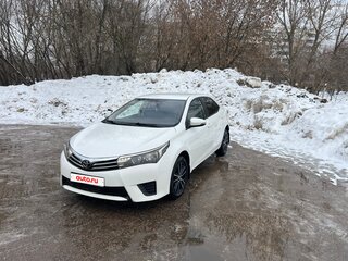 2014 Toyota Corolla XI (E160, E170, E180), белый, 1100000 рублей, вид 2
