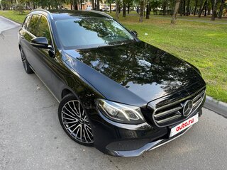 2019 Mercedes-Benz E-Класс 220 d V (W213, S213, C238), чёрный, 2950000 рублей, вид 1