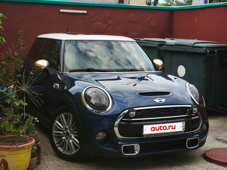 2017 Mini Hatch Cooper S III (F55/F56), синий, 1870000 рублей, вид 3