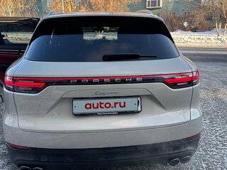 2021 Porsche Cayenne III, серый, 8000000 рублей, вид 2