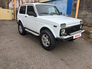 2013 Lada (ВАЗ) 2121 (4x4) I Рестайлинг, белый, 550000 рублей, вид 3