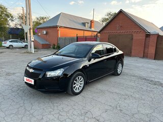 2011 Chevrolet Cruze I, чёрный, 690000 рублей, вид 1