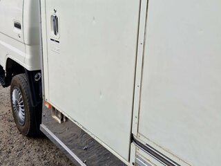 2001 Toyota Dyna, белый, 850000 рублей, вид 2