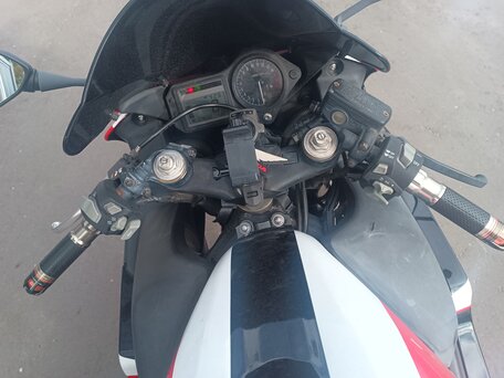 2001 Honda CBR 600F, красный, 425000 рублей, вид 5