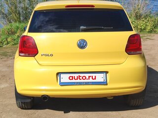 2011 Volkswagen Polo V, бежевый, 730000 рублей, вид 3
