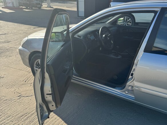 2009 Mitsubishi Lancer Classic IX Рестайлинг, серебристый - вид 6