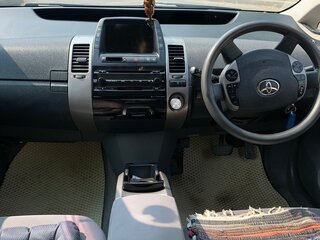 2006 Toyota Prius II Рестайлинг (XW20), серый, 830000 рублей, вид 4