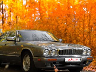 1995 Jaguar XJ Classic Sovereign II (X300), серый, 1700000 рублей, вид 1