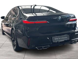 2025 BMW 7 серии M760e xDrive VII (G70), чёрный, 17800000 рублей, вид 2