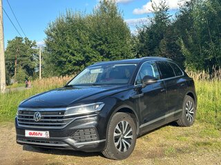 2020 Volkswagen Touareg III, чёрный, 4900000 рублей, вид 1
