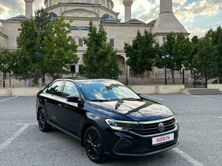 2021 Volkswagen Polo VI, чёрный, 1950000 рублей, вид 4