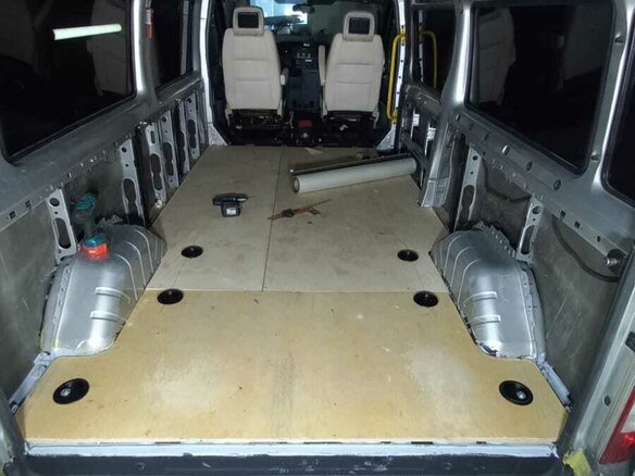 2008 Ford Transit, пурпурный, 3000000 рублей - вид 25