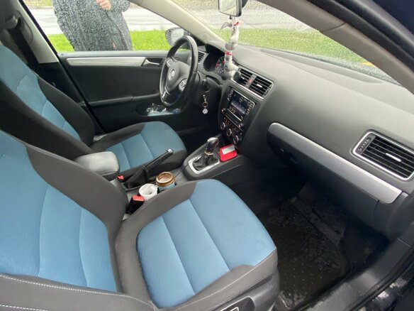 2013 Volkswagen Jetta VI, чёрный - вид 5