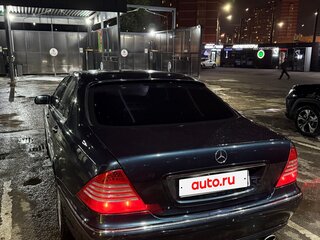 1999 Mercedes-Benz S-Класс 500 IV (W220), чёрный, 780000 рублей, вид 3