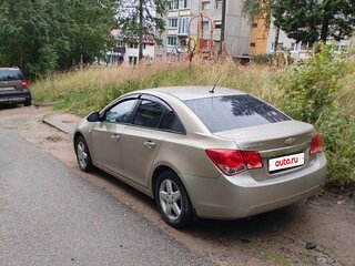 2012 Chevrolet Cruze I Рестайлинг, золотистый, 700000 рублей, вид 2