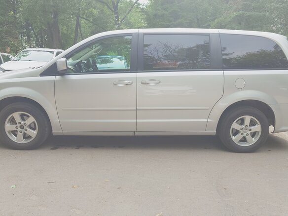 2011 Dodge Caravan Grand V, серый, 1349999 рублей - вид 7