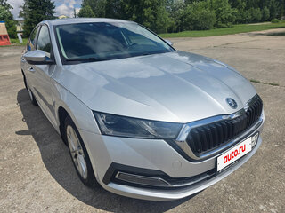 2020 Skoda Octavia IV (A8), серебристый, 2037716 рублей, вид 2