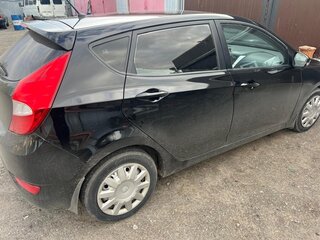 2011 Hyundai Solaris I, чёрный, 600000 рублей, вид 4
