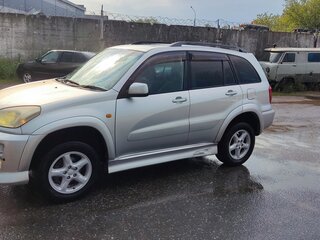 2000 Toyota RAV4 II (XA20), серый, 700000 рублей, вид 2