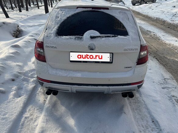 2017 Skoda Octavia Scout III (A7) Рестайлинг, белый, 2527000 рублей - вид 5