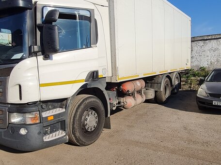 2012 Scania P-series, белый, 5000000 рублей, вид 3