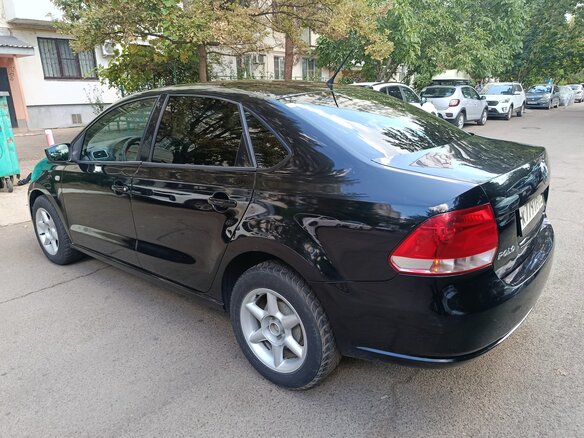 2013 Volkswagen Polo V, чёрный, 999999 рублей - вид 15