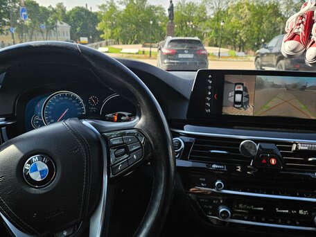 2017 BMW 5 серии 530d xDrive VII (G30/G31/G38), чёрный, 2900000 рублей, вид 2