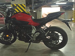 2014 Yamaha MT-07 (FZ-07), красный, 600000 рублей, вид 4