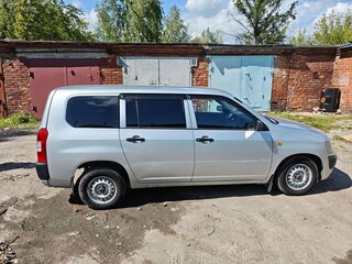 2003 Toyota Probox I, серебристый, 425000 рублей, вид 3