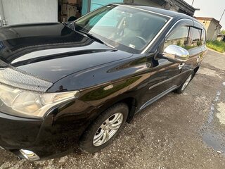 2013 Mitsubishi Outlander III, чёрный, 1600000 рублей, вид 2
