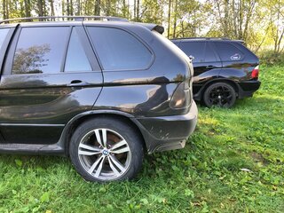 2003 BMW X5 4.6is I (E53), чёрный, 619000 рублей, вид 4