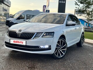 2019 Skoda Octavia III (A7) Рестайлинг, белый, 1999000 рублей, вид 1