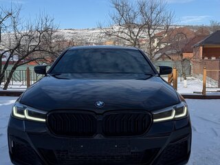 2021 BMW 5 серии 520d xDrive VII (G30/G31/G38) Рестайлинг, чёрный, 3900000 рублей, вид 3