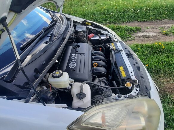 2003 Toyota Wish I, белый, 1200000 рублей - вид 36