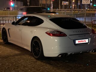 2012 Porsche Panamera 4S I, белый, 3900000 рублей, вид 4