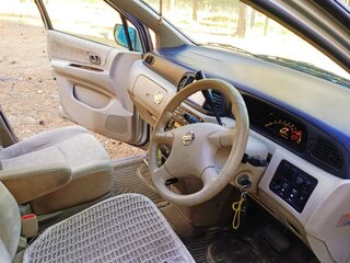 2002 Nissan Liberty, серый, 600000 рублей, вид 5
