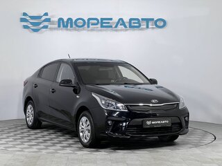 2018 Kia Rio IV, чёрный, 1120000 рублей, вид 3