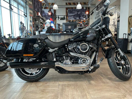2021 Harley-Davidson Sport Glide, чёрный, 2950000 рублей, вид 2