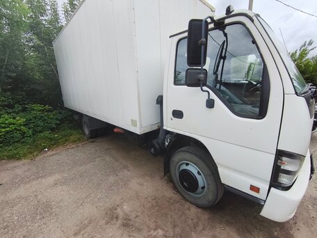2008 Isuzu Elf (N-series), белый, 1600000 рублей, вид 3