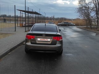 2009 Kia Cerato 4-speed II, золотистый, 780000 рублей, вид 5