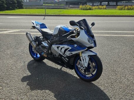 2012 BMW HP4, белый, 2000000 рублей, вид 1